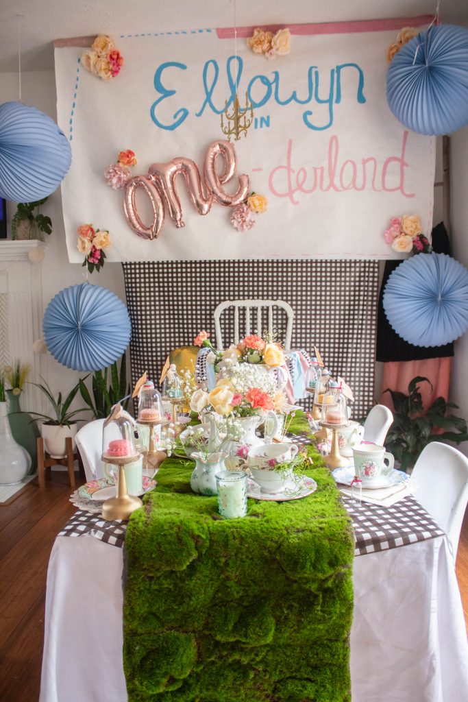 How to Throw an Alice in ONEderland Birthday Party - Mama on the