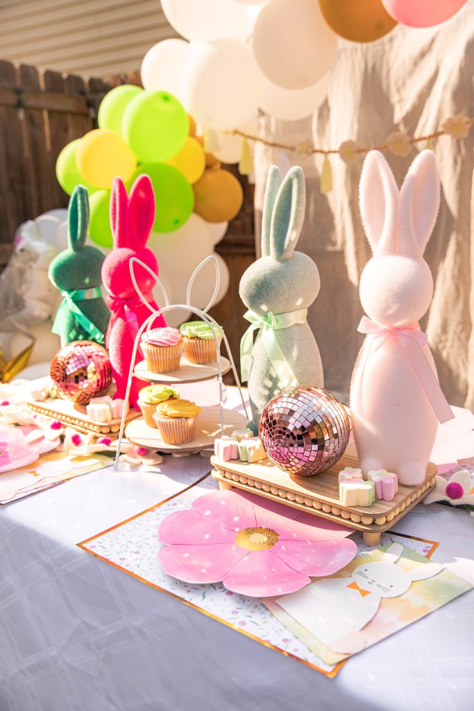 Easter party table decorations