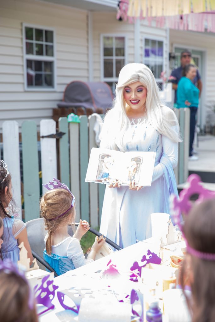 Elsa, Yasmin and Bella / Birthday Disney Princess Party